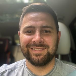 Meet your Posher, Lawrence